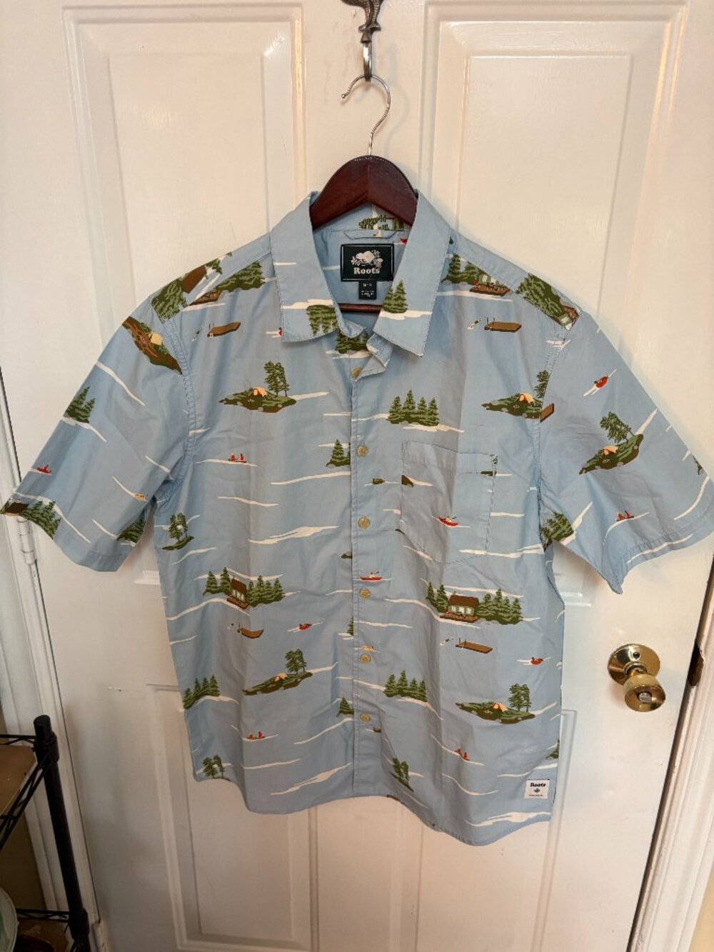Roots Men’s Blue Canoe Print Camp Shirt - Size Medium - NWOT